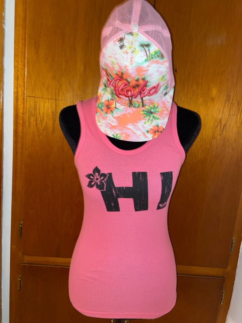 Roxy Pink 'HI' Hawaii Graphic Ribbed Tank Top with Floral Aloha Cap LOT SZ MED